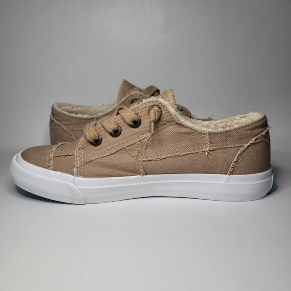 Blowfish Malibu Maxine Sneakers Tan Faux Sherpa Lined Womens 7.5 Minimalist Cozy - Picture 7 of 16